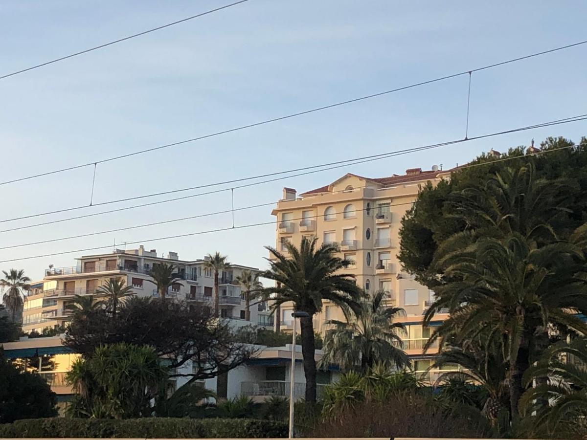 Cannes Les Pins Exterior photo